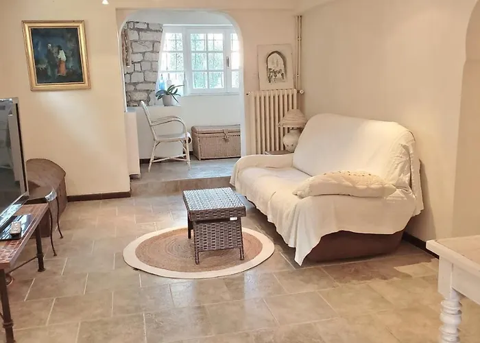 アパート Stellaris